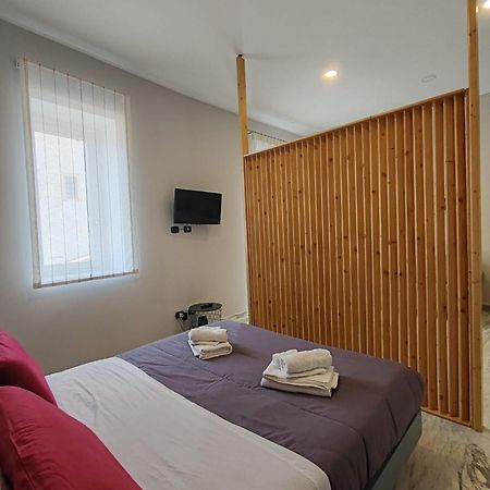 Lily Apartments Палермо Екстериор снимка