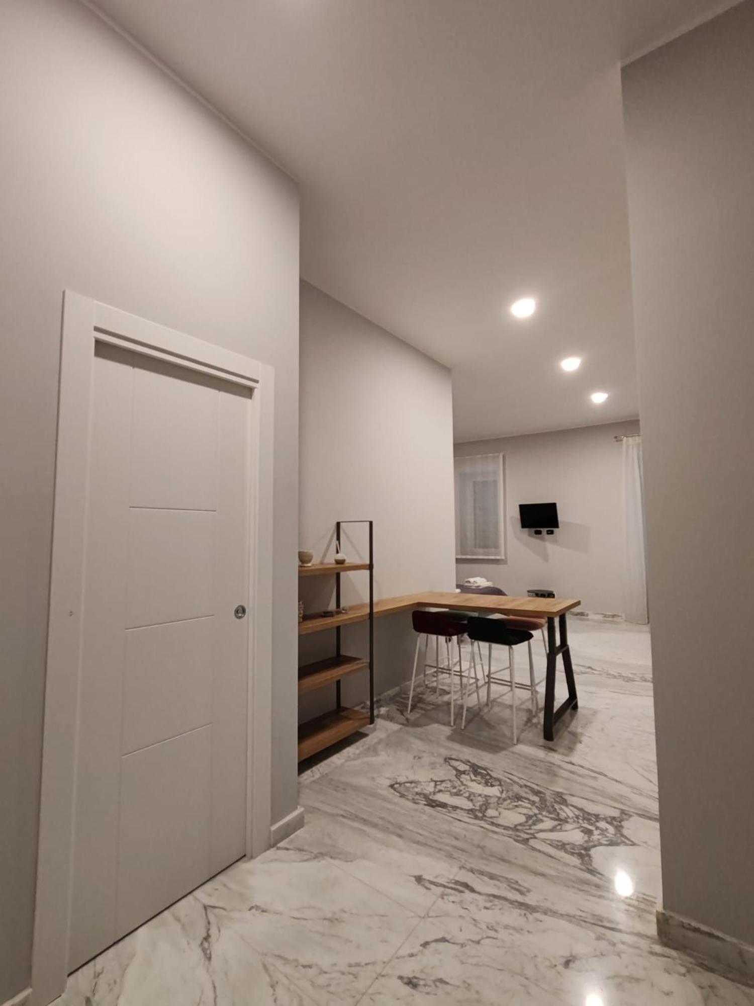 Lily Apartments Палермо Екстериор снимка