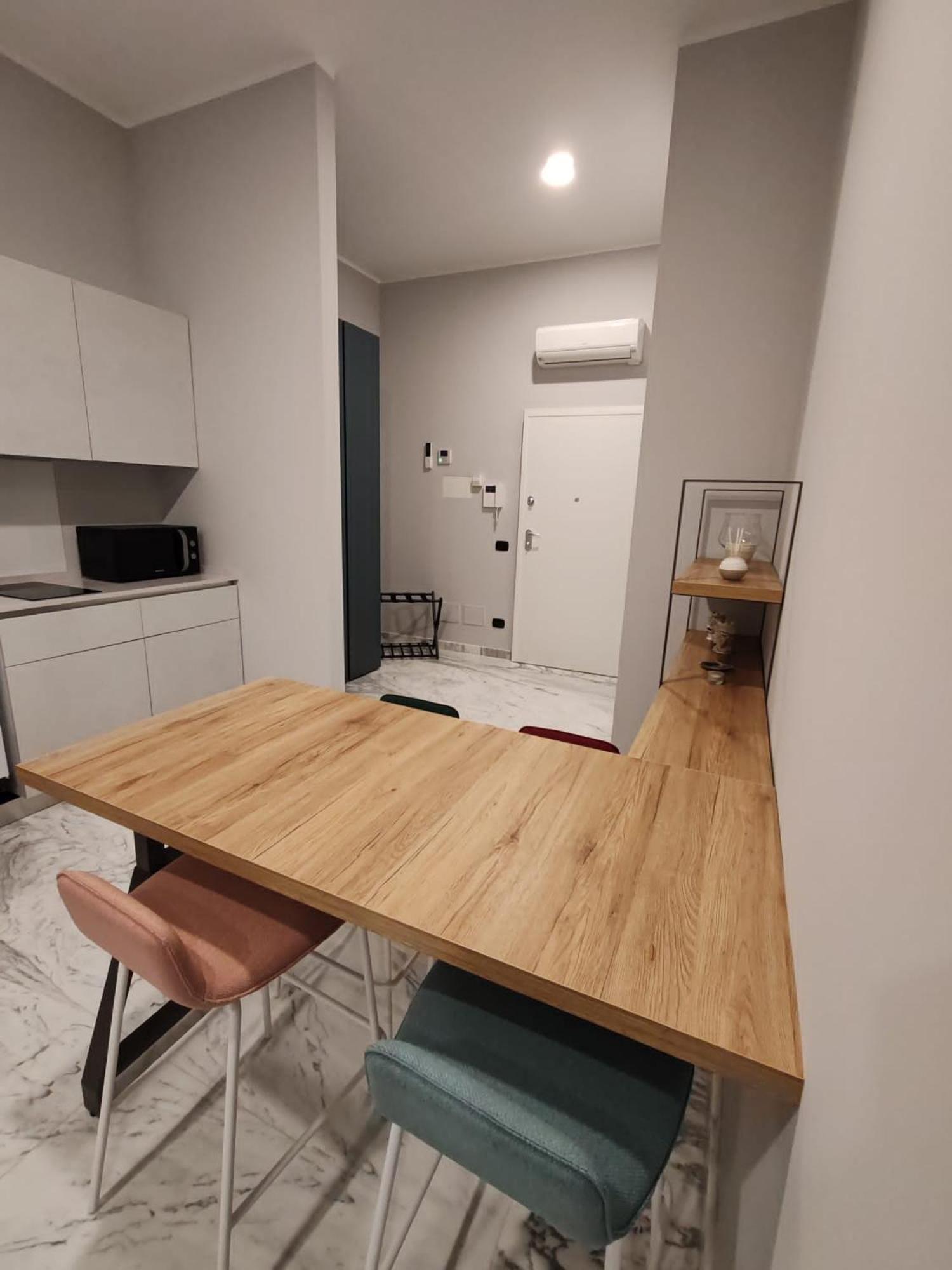 Lily Apartments Палермо Екстериор снимка